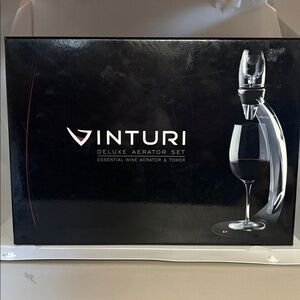 NIB Vinturi Deluxe Wine Stand Aerator Set